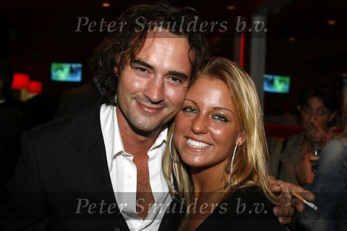 Amsterdam 7 september 2006
Opening Ijsbar lounge in Amsterdam.
Jeroen Nieuwenhuizen met vriendin