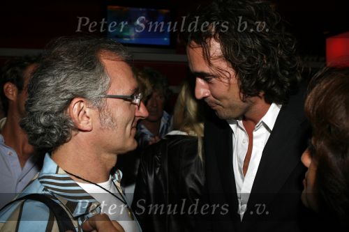 Amsterdam 7 september 2006
Opening Ijsbar lounge in Amsterdam.
Jeroen v Inkel met Jeroen Nieuwenhuize