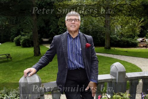 Hilversum 29 augustus 2006
Presentatie kookboek Rick Felderhof.
Joop Braakhekke.
