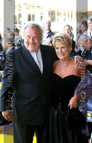 Utrecht, 9 September 2006
Beatrixhal. Premiere musical THE WIZ
Jules Croiset met zijn vrouw Puck Croiset