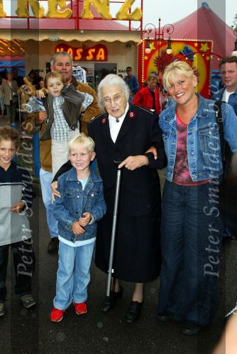 Amsterdam 8 juli 2003
premiere circus Renz bij de RAI
Majoor Bosshardt
