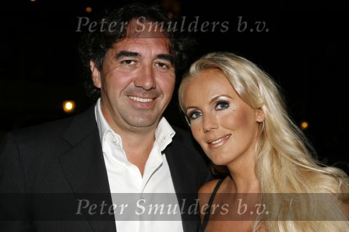 Noordwijk 26 augustus 2006
Presentatie blad JFK in huis ter Duin.
Mandy Huydts met Nick Kouwenhoven