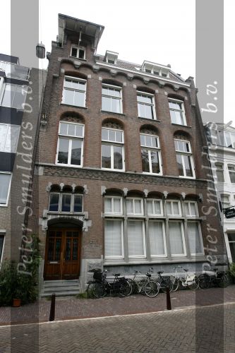 Amsterdam 5 september 2006
Appartement Martijn Krabbe te koop.