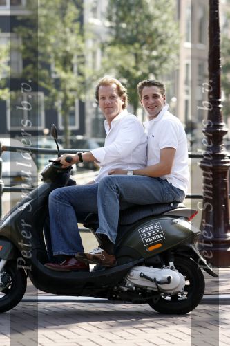Amsterdam 12 september 2006
Michiel Mol en Christijan Albers  op vespa scooter .