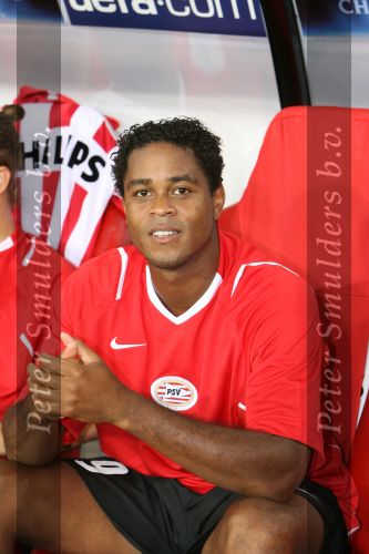 Eindhoven, 12 September 2006 PSV-FC Liverpool. 1e wedstrijd in de Champions League Seizoen 2006/2007 eindstand 0-0
Patrick Kluivert voor de eerste maal op de reservebank