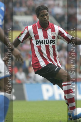 Eindhoven, 17 September 2006
Kompetitiewedstrijd PSV-Feyenoord, eindstand 2-1
Patrick Kluivert zijn eerste wedstrijd als invaller