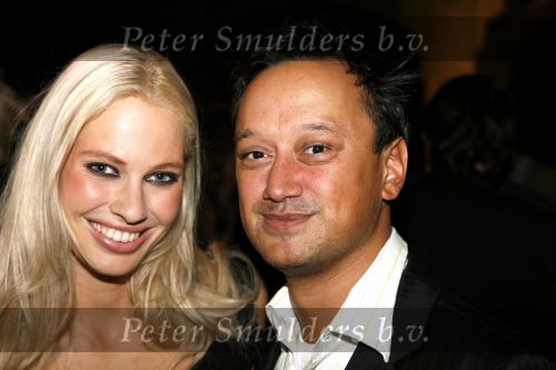Amsterdam 8 september 2006
Philip Pietersz met een dame bij elite model finale.