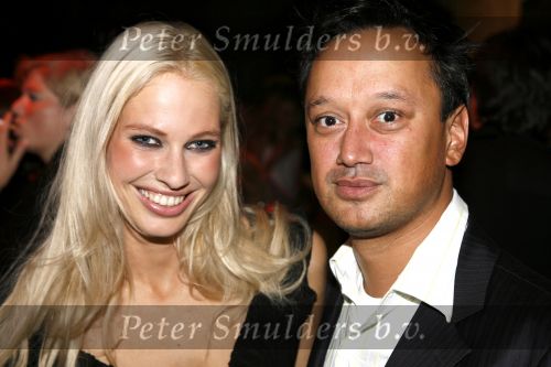 Amsterdam 8 september 2006
Philip Pietersz met een dame bij elite model finale.