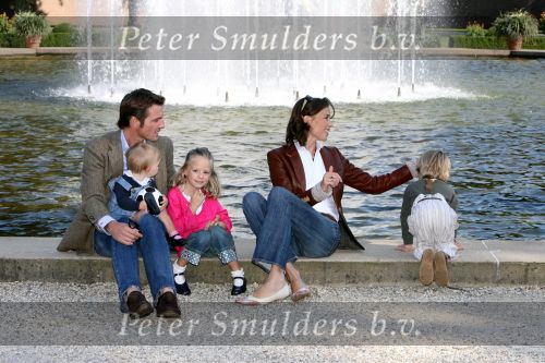 Apeldoorn, 9 September 2006
Fotosessie bij Kasteel \'t Loo met Prins Maurits en Prinses Marilene met hun kinderen Prinses Anna, Prins Lucas en Prinses Felicia.