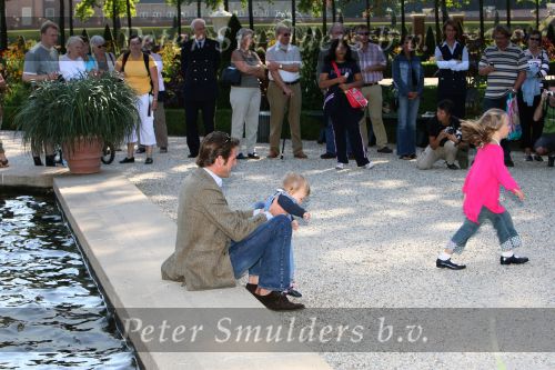 Apeldoorn, 9 September 2006
Fotosessie bij Kasteel \'t Loo met Prins Maurits en Prinses Marilene met hun kinderen Prinses Anna, Prins Lucas en Prinses Felicia. © Foto Peter Smulders BV