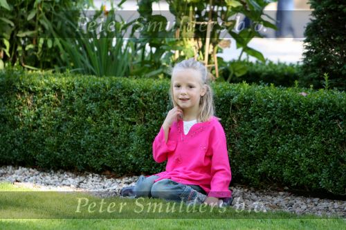 Apeldoorn, 9 September 2006
Fotosessie bij Kasteel \'t Loo 
Prinses Anna met haar broertje Prins Lucas en zusje Prinses Felicia
© Foto Peter Smulders BVApeldoorn, 9 September 2006
Fotosessie bij Kasteel \'t Loo 
Prinses Anna