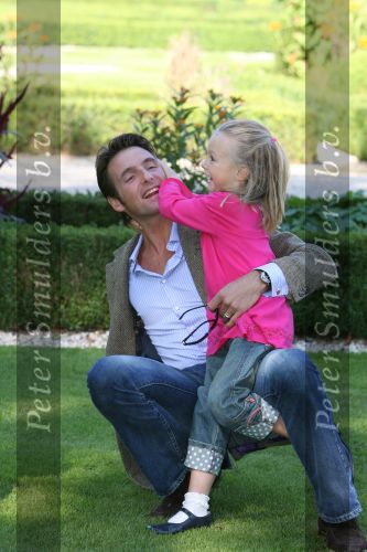 Apeldoorn, 9 September 2006
Fotosessie bij Kasteel \'t Loo 
Prinses Anna met haar papa Prins Maurits