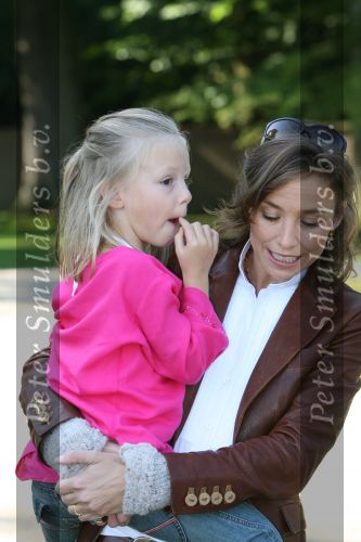 Apeldoorn, 9 September 2006
Fotosessie bij Kasteel \'t Loo 
Prinses Anna met Prinses Marilene