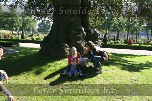 Apeldoorn, 9 September 2006
Fotosessie bij Kasteel \'t Loo 
Prinses anna met haar broertje Prins Lucas en zusje Prinses Felicia