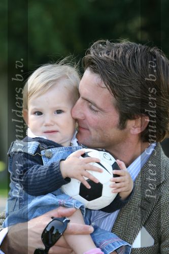 Apeldoorn, 9 September 2006
Fotosessie bij Kasteel \'t Loo 
Prinses Felicia met papa, Prins Maurits