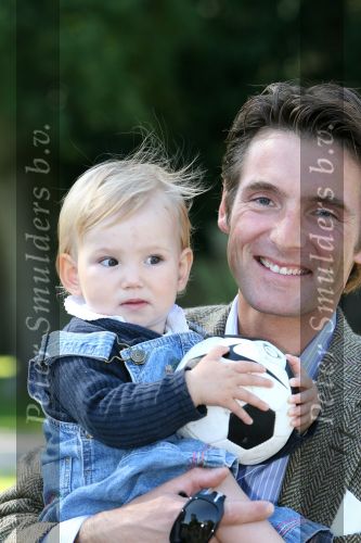 Apeldoorn, 9 September 2006
Fotosessie bij Kasteel \'t Loo 
Prinses Felicia met papa, Prins Maurits