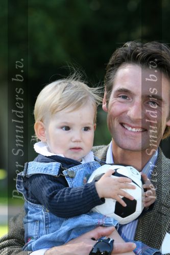 Apeldoorn, 9 September 2006
Fotosessie bij Kasteel \'t Loo 
Prinses Felicia met papa, Prins Maurits