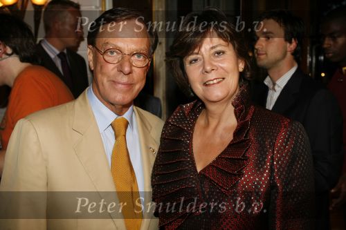 Amsterdam 11 september 2006
Modeshow Frans Molenaar in het Amstel Hotel. Rita Verdonk met Frans Molenaar