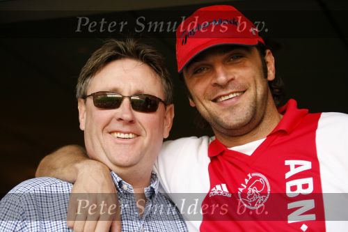 Amsterdam 10 september 2006
Xander de Buisonje met Robbie Hofman bij ajax-vitesse.