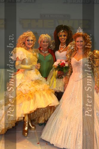 Utrecht, 9 September 2006
Beatrixhal. Permiere musical THE WIZ
Sophia Wezer