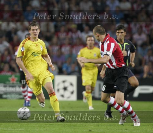 Eindhoven, 12 September 2006 Eerste wedstrijd ChampionsLeague Seizoen 2006/2007 eindstand 0-0
Timmy Simons