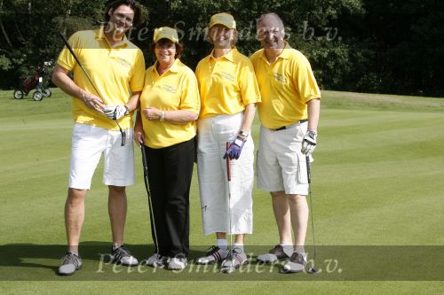 Apeldoorn 6 september 2006
Golftournooi Ronnie Tober foundation.
Toos v d Valk Truus v d Valk