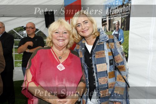 Hilversum 29 augustus 2006
Presentatie kookboek Rick Felderhof.
Tineke de Nooy en Vivian Boelen