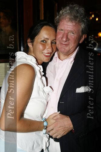 Amsterdam 6 september 2006
Suprisefeestje voor de 65 e verjaardag van Willibrord Frequin.
Willibrord met Susan