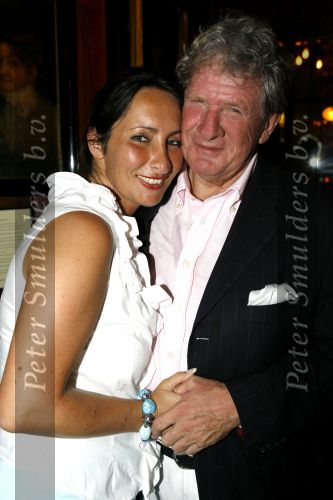 Amsterdam 6 september 2006
Suprisefeestje voor de 65 e verjaardag van Willibrord Frequin.
Willibrord met Susan