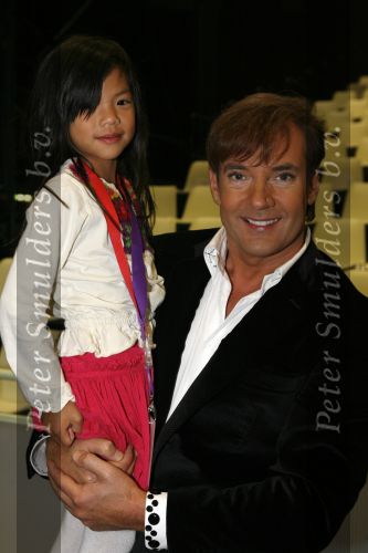 Hilversum 8 september 2006
Sterren dansen op het ijs.
Yara Riethoven en Gerard Joling