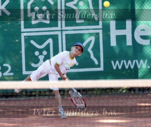 Muiderberg 7 september 2007
Alec en Emma Krajicek  spelen samen tennis bij de clubkampioenschappen. Papa Richard en de au pair kijken toe.