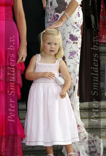 Apeldoorn 1 september 2007
Prins Willem Alexander viert zijn 40e verjaardag op paleis het Loo met Maxima Alexia Ariane en Amalia.