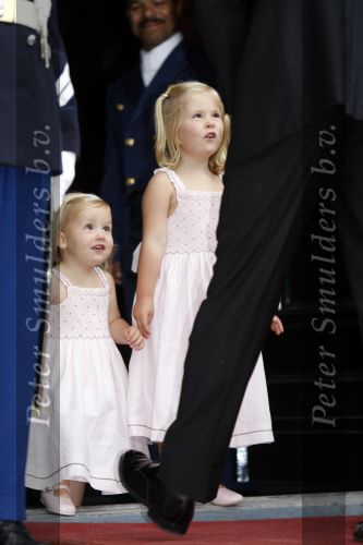 Apeldoorn 1 september 2007
Prins Wille Alexander viert zijn 40e verjaardag op paleis het Loo met Maxima Alexia Ariane en Amalia.