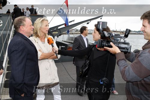 Amsterdam 30 augustus 2007
Eindfeest van Talpa op de supperclub boot. Anouk Smulders Evert Santegoeds