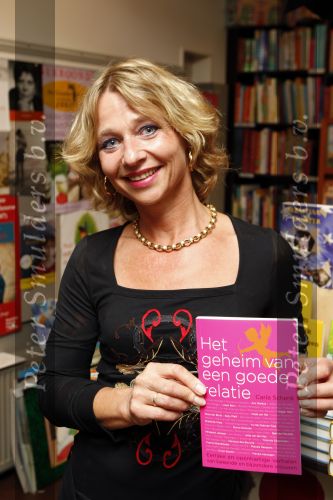 Laren 30 augustus 2007
Presentatie boek over relaties van Carla Schenk.