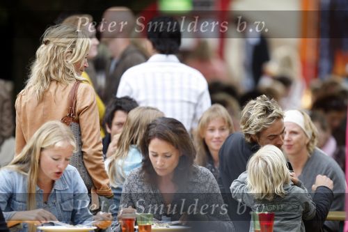 Amsterdam 10 augustus 2007
Chris Zegers Wendy v Dijk en Sem op de parade.