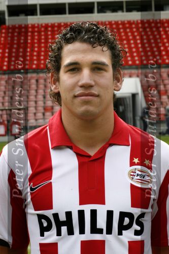 Eindhoven, 28 Augustus 2007
Jaarlijkse fotosessie van de nieuwe Selektie van PSV Seizoen 2007/2008
Dirk Marcellis