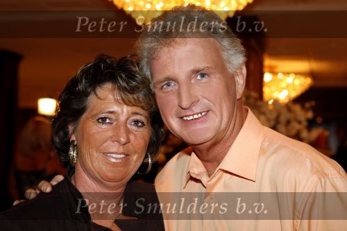 Noordwijk 15 augustus 2007
Tros zomerfeest bij hotels van Oranje . Emile Hartkamp met vrouw