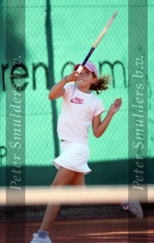 Muiderberg 7 september 2007
Alec en Emma Krajicek  spelen samen tennis bij de clubkampioenschappen. Papa Richard en de au pair kijken toe.