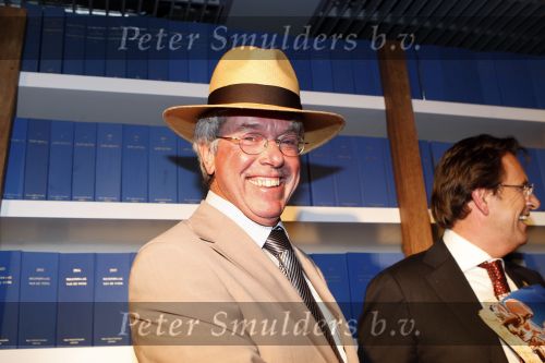 Amsterdam 7 september 2007
Opening nieuwe pand van de Pim de Vos advocaten op de pc hooftstraat. de rijdende rechter Frank Visser