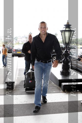 Noordwijk 20 augustus 2007
De spelers van het nederlands elftal verzamelen in hotel huis ter duin voor de oefenwedstrijd tegen zwitserland. Johnny Heitinga
