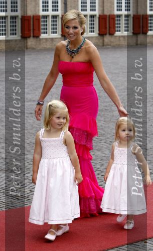 Apeldoorn 1 september 2007
Prins Wille Alexander viert zijn 40e verjaardag op paleis het Loo met Maxima Alexia Ariane en Amalia.