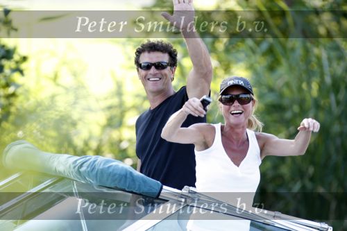 Vreeland 29 augustus 2007
Milika Peterzon met haar vriend Jurgen Smit aan het varen met de boot op de Vecht.