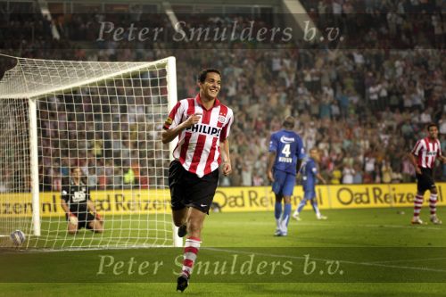 Eindhoven, 25 Augustus 2007 Eerste thuiswedstrijd Seizoen 2007/2008 PSV-NEC, eindstand 5-0
Otman Bakkal is erg blij met zijn doelpunt (4-0) 
Foto Ronald Otter
