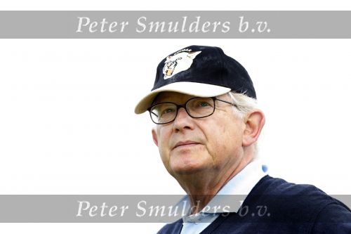 Zandvoort 18 augustus 2007
Pieter v Vollenhoven speelt mee met een charity wedstrijd van de klm open golf een week nadat bij hemin het ziekenhuis stuk huid verwijderd is.