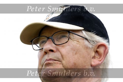 Zandvoort 18 augustus 2007
Pieter v Vollenhoven speelt mee met een charity wedstrijd van de klm open golf een week nadat bij hemin het ziekenhuis stuk huid verwijderd is.