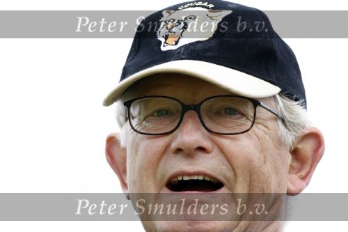 Zandvoort 18 augustus 2007
Pieter v Vollenhoven speelt mee met een charity wedstrijd van de klm open golf een week nadat bij hemin het ziekenhuis stuk huid verwijderd is.