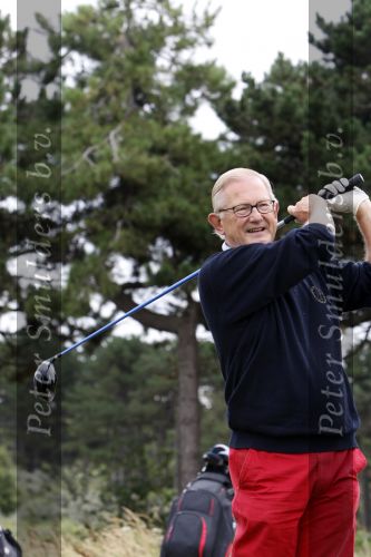 Zandvoort 18 augustus 2007
Pieter v Vollenhoven speelt mee met een charity wedstrijd van de klm open golf een week nadat bij hemin het ziekenhuis stuk huid verwijderd is.