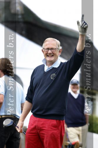 Zandvoort 18 augustus 2007
Pieter v Vollenhoven speelt mee met een charity wedstrijd van de klm open golf een week nadat bij hemin het ziekenhuis stuk huid verwijderd is.