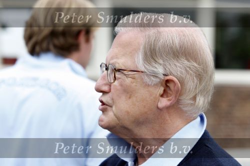 Zandvoort 18 augustus 2007
Pieter v Vollenhoven speelt mee met een charity wedstrijd van de klm open golf een week nadat bij hemin het ziekenhuis stuk huid verwijderd is.